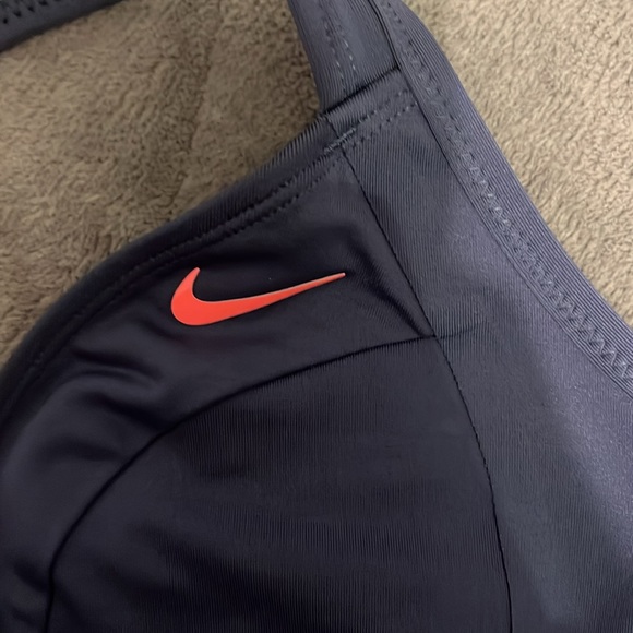 Navy blue Nike swimsuit top! - Picture 3 of 3